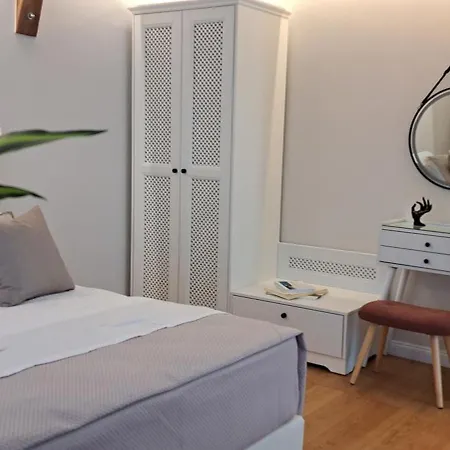 Verani Lefkas Town * Lefkáda