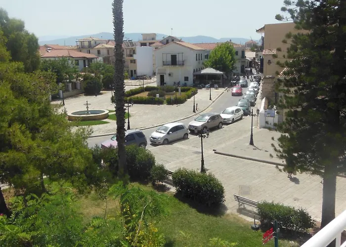 Verani Lefkas Town